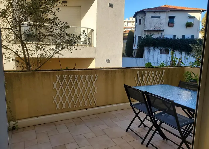 Le Pin Dore * 앙티브